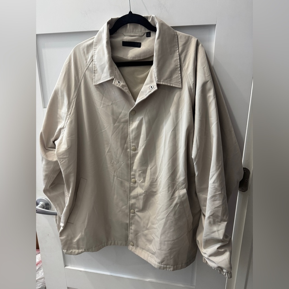 Uniqlo Men's Light Tan Shirt Jacket